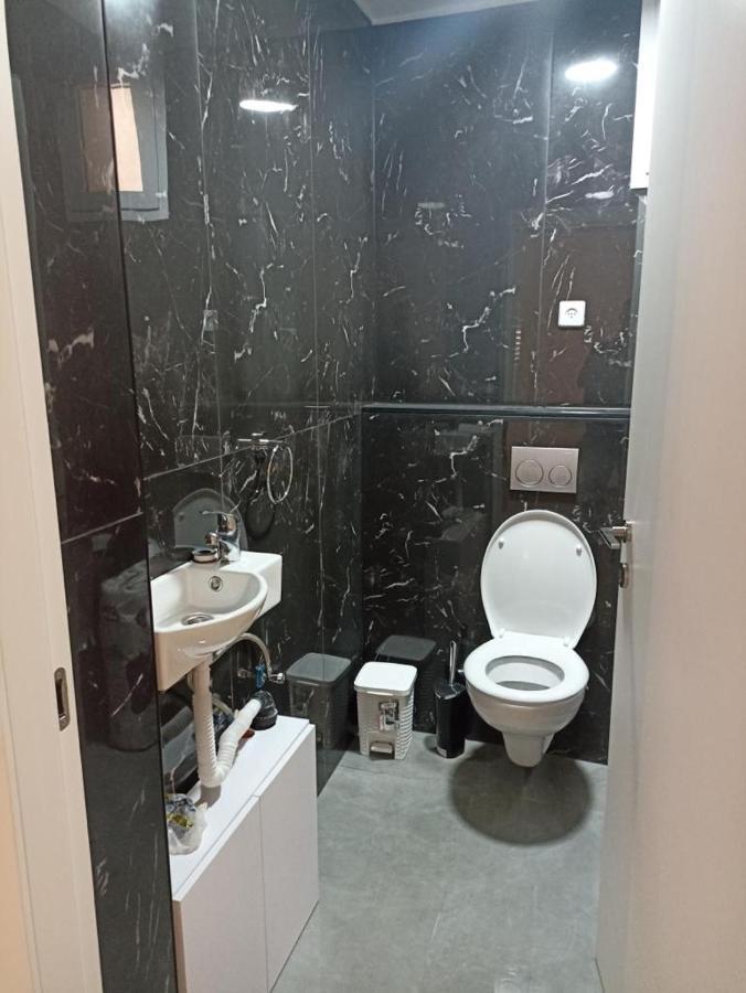 שמילה אירוח 1 Apartman Arad Kültér fotó